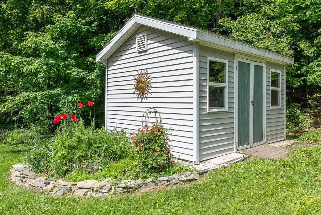 36 Valkill Drive Poughkeepsie NY 12601