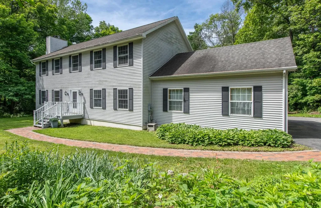 36 Valkill Drive Poughkeepsie NY 12601