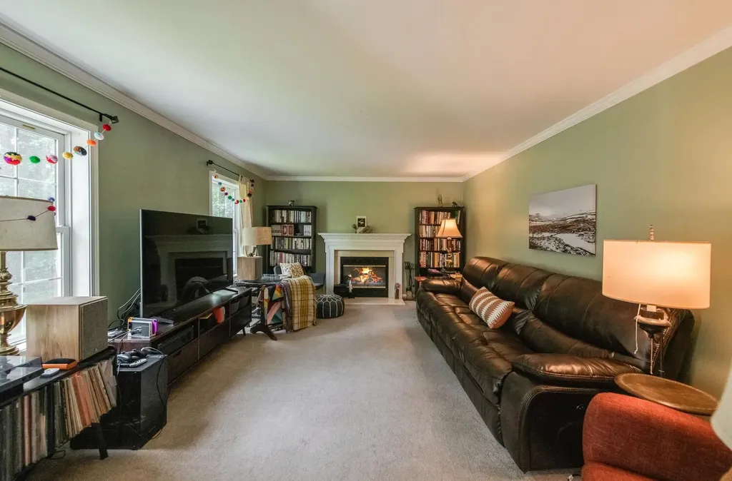 36 Valkill Drive Poughkeepsie NY 12601