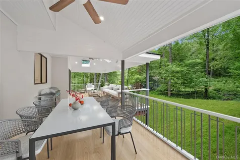 3 Hageman Court Katonah NY 10536