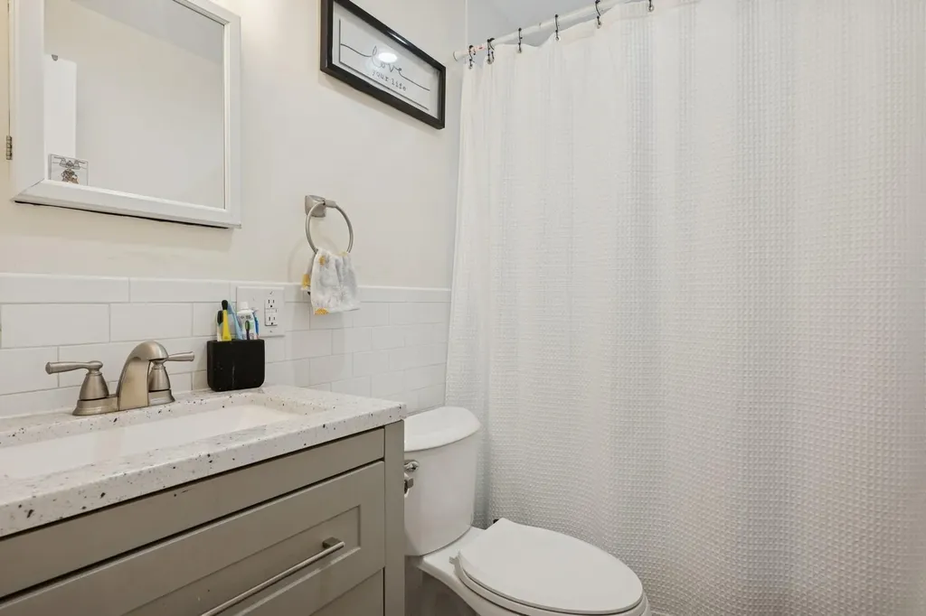 345 E Park Avenue Long Beach NY 11561