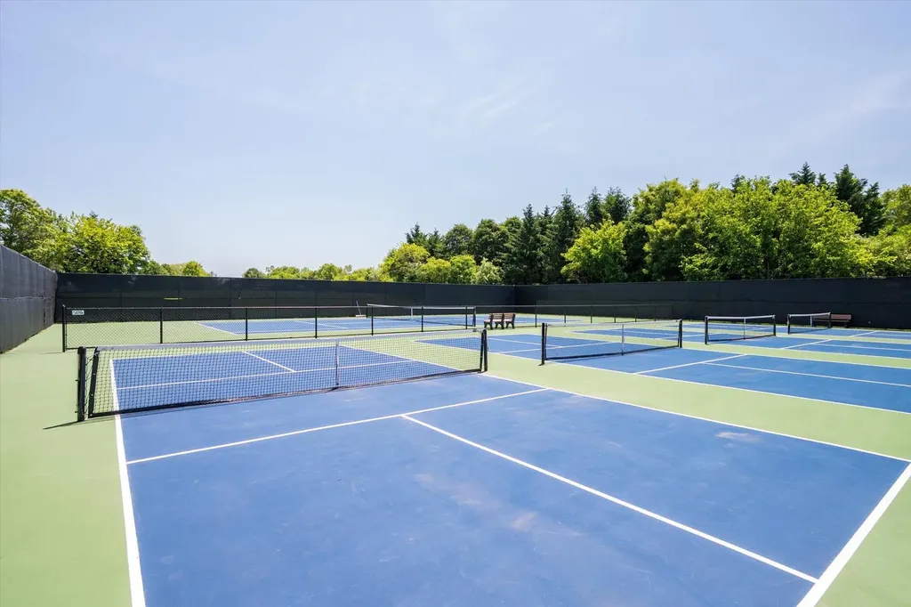 7 Lorien Place Melville NY 11747