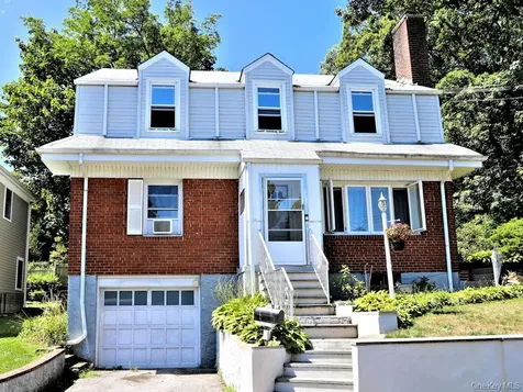 8 2nd Street Harrison NY 10528