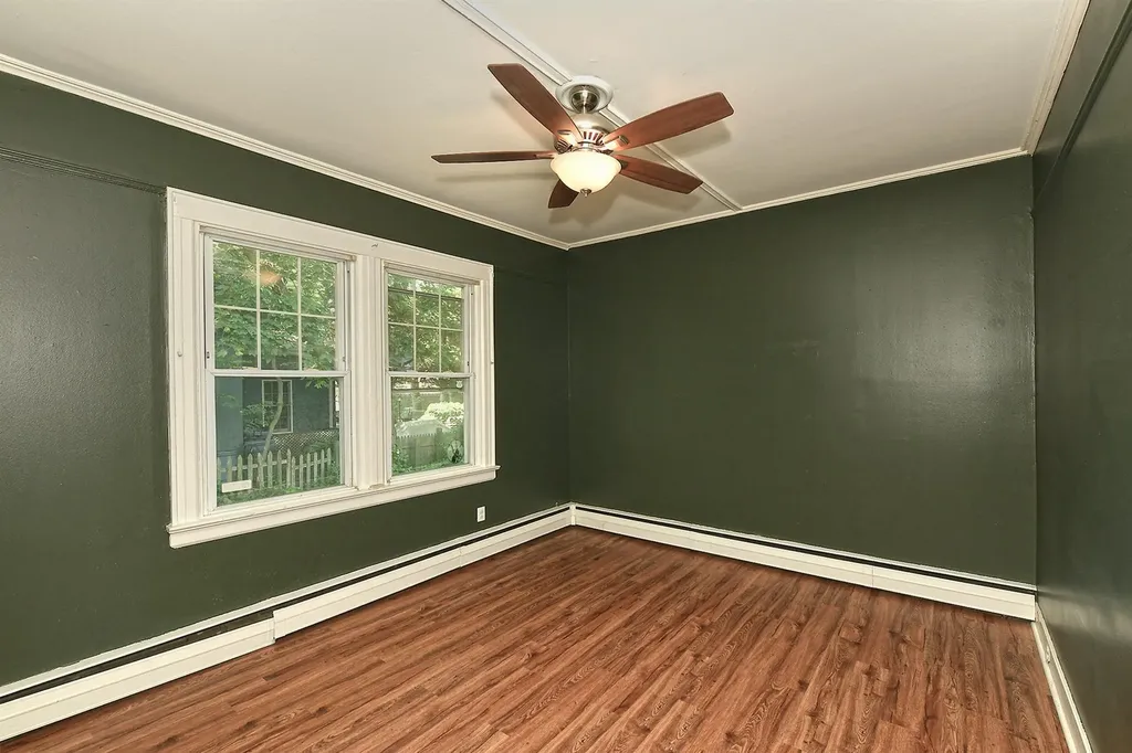 23 Maple Drive Amityville NY 11701