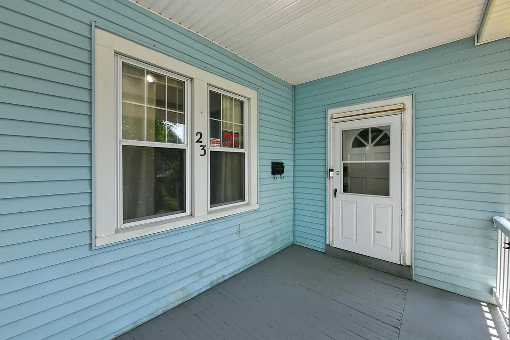 23 Maple Drive Amityville NY 11701