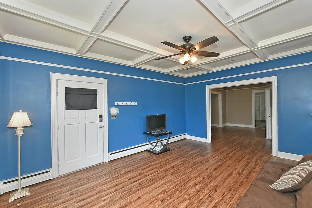 23 Maple Drive Amityville NY 11701