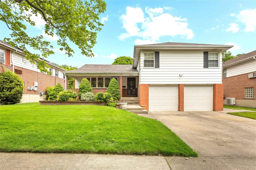222-47 Garland Drive Bayside NY 11364