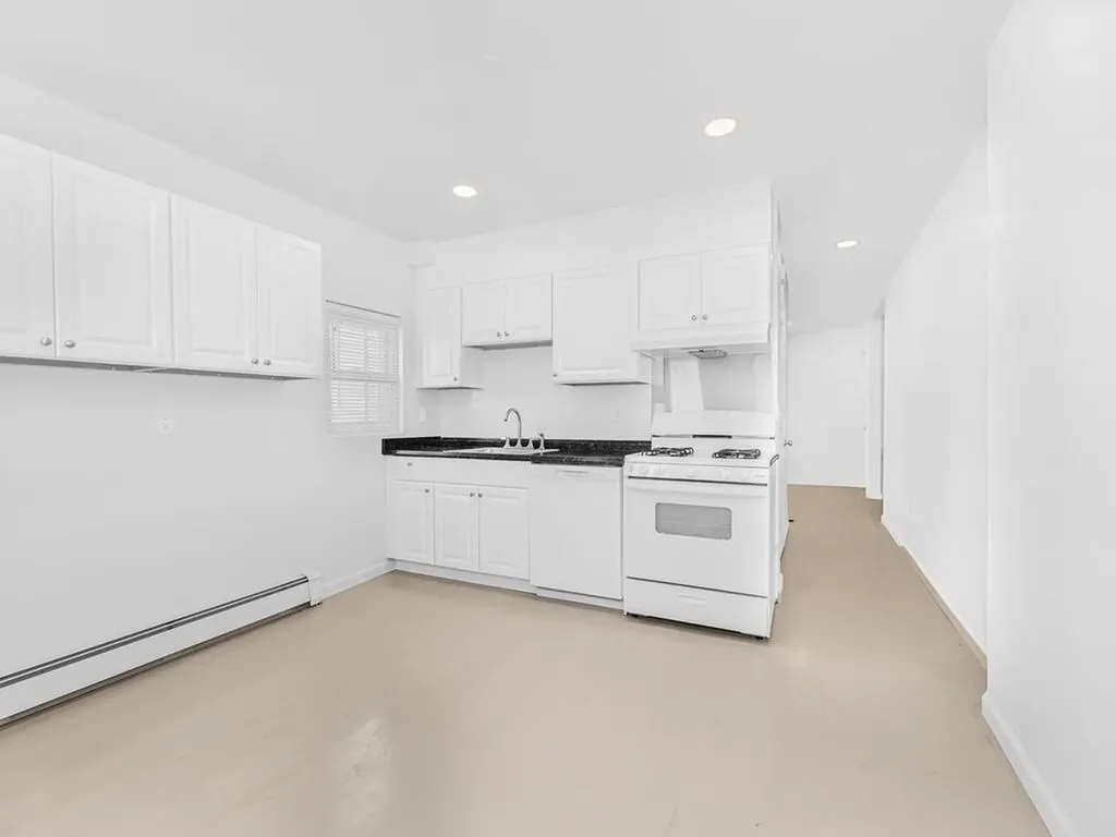 7 Sproat Street Middletown NY 10940
