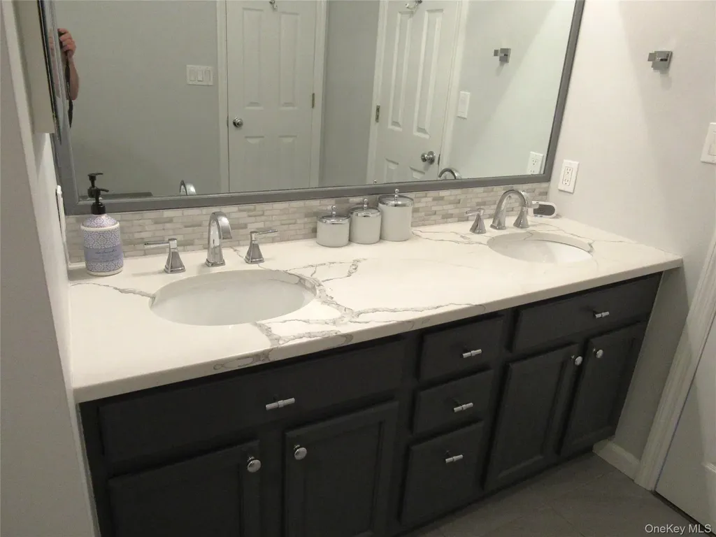 44 Vanderburgh Road Poughquag NY 12570