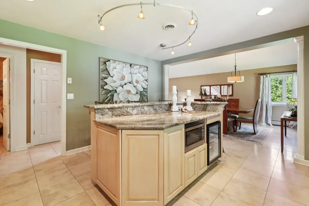 36 Bridge Road Nanuet NY 10954