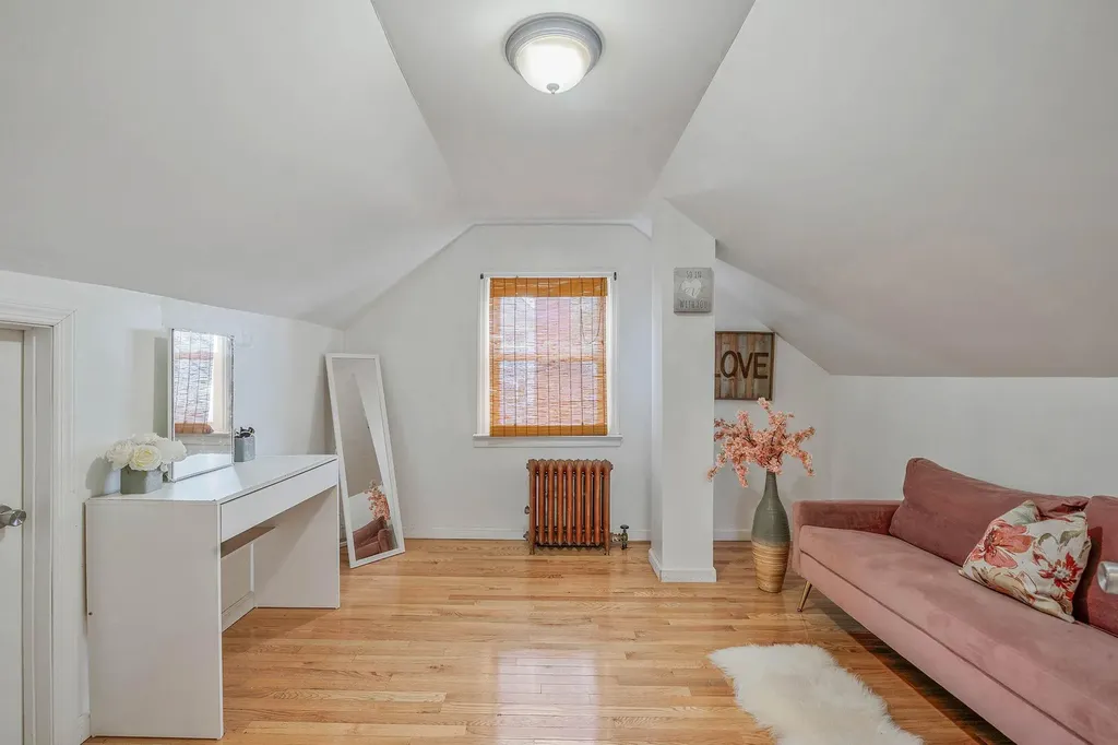 1668 Atherton Avenue Elmont NY 11003