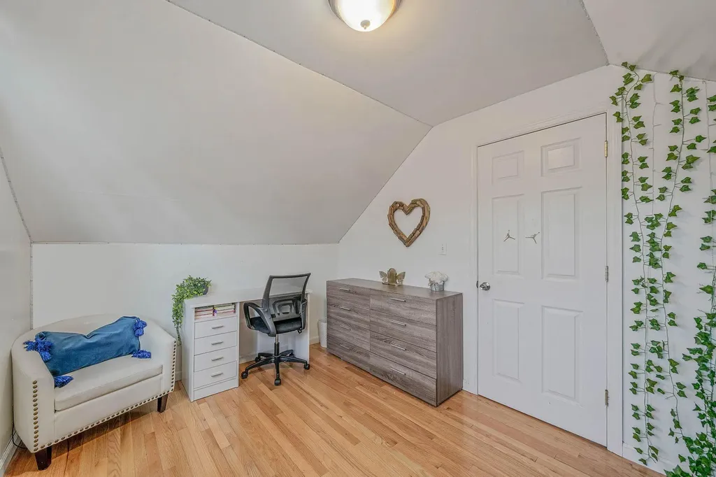 1668 Atherton Avenue Elmont NY 11003