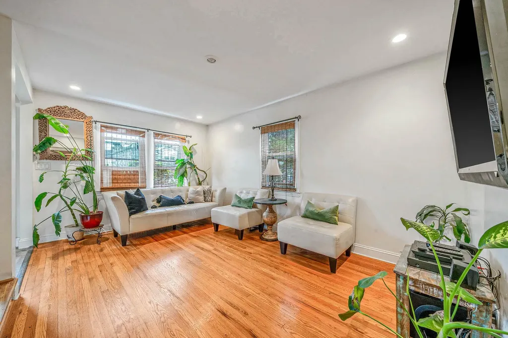 1668 Atherton Avenue Elmont NY 11003