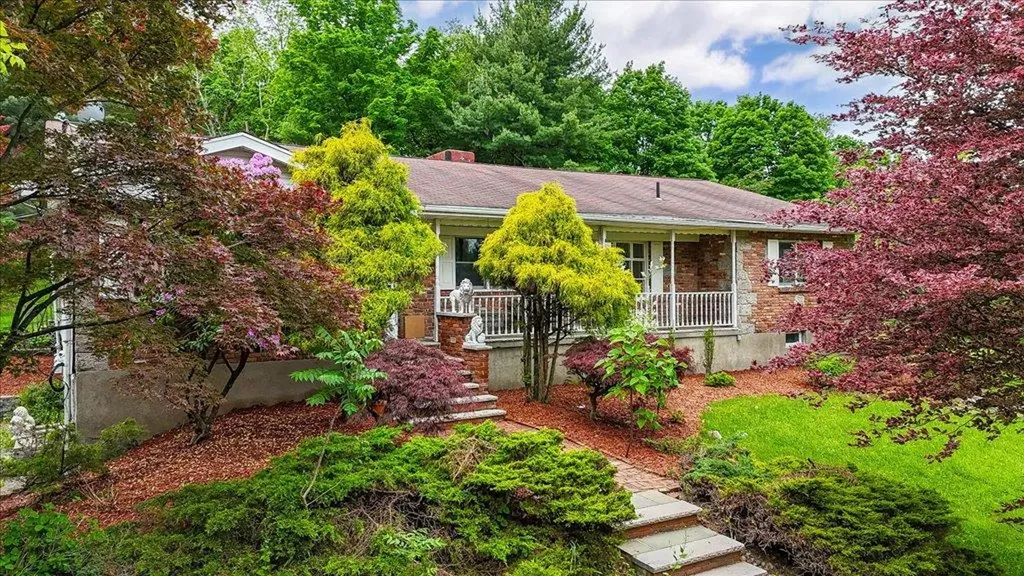 665 State Route 94 N Warwick NY 10990