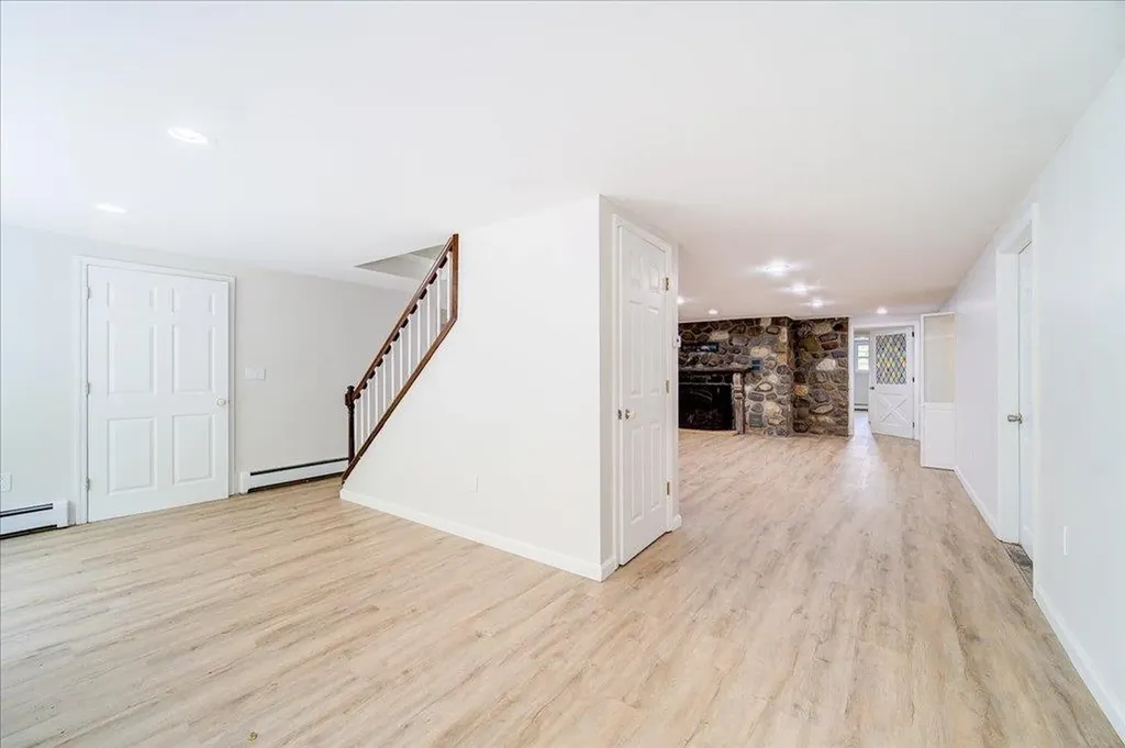 665 State Route 94 N Warwick NY 10990