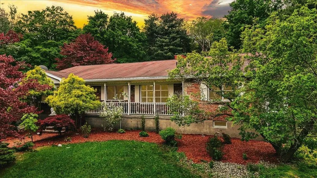 665 State Route 94 N Warwick NY 10990