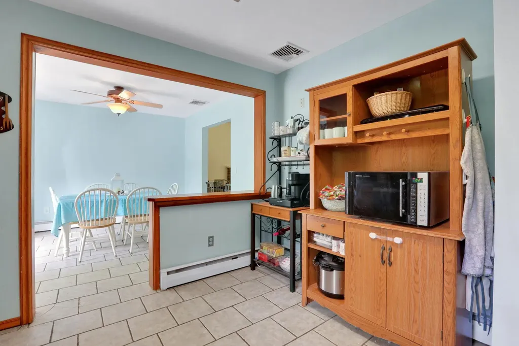33 Greentree Drive N Hyde Park NY 12538