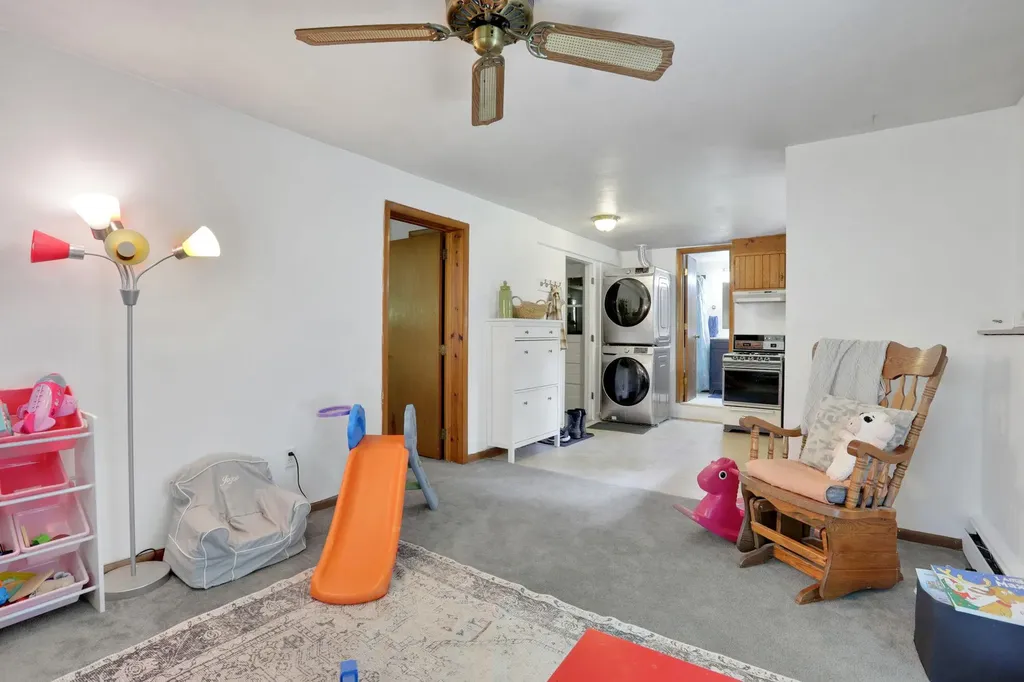 33 Greentree Drive N Hyde Park NY 12538