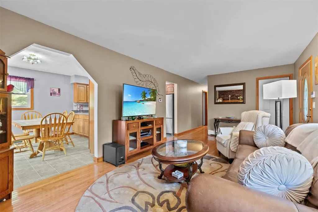 219 Cardinal Road Hyde Park NY 12538