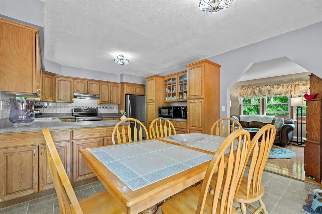 219 Cardinal Road Hyde Park NY 12538