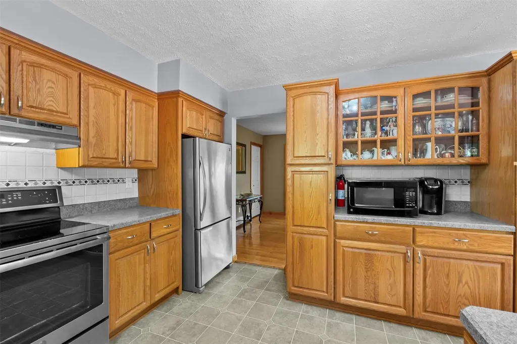 219 Cardinal Road Hyde Park NY 12538