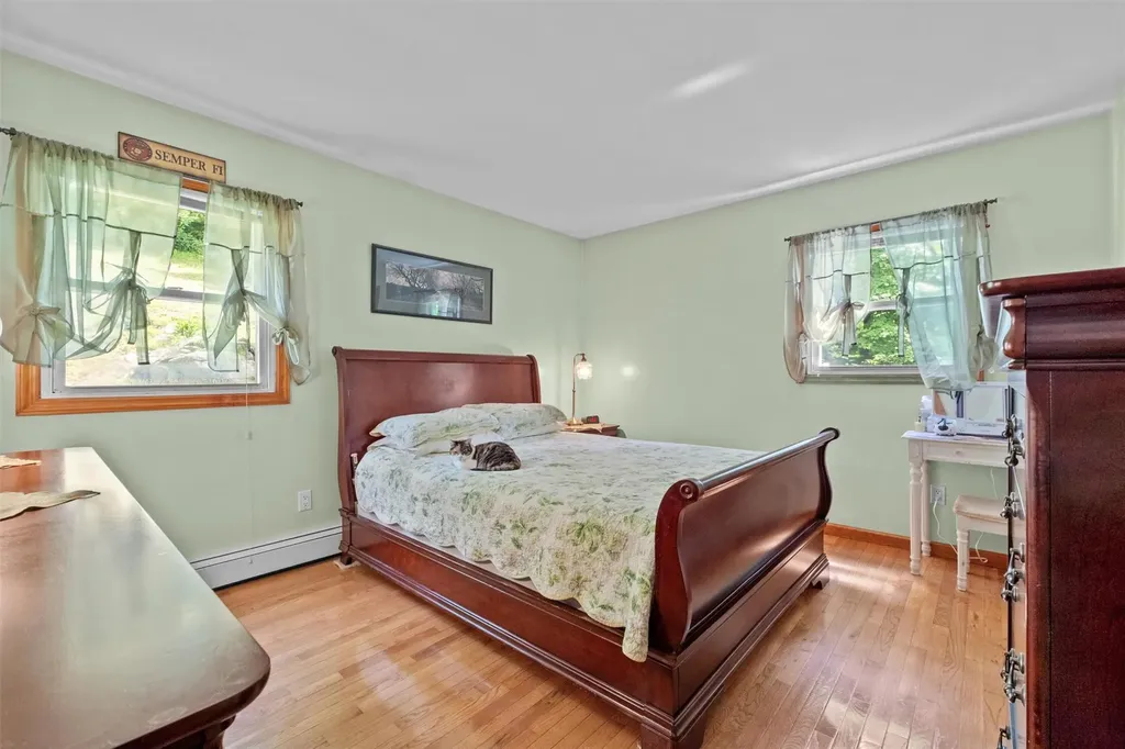 219 Cardinal Road Hyde Park NY 12538