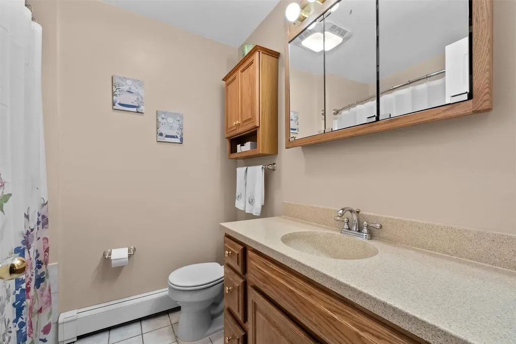 219 Cardinal Road Hyde Park NY 12538