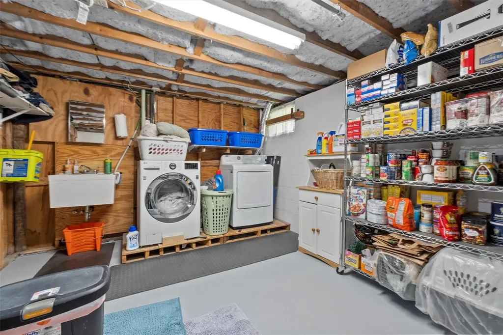 219 Cardinal Road Hyde Park NY 12538