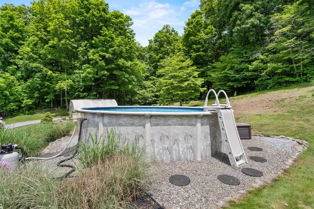 219 Cardinal Road Hyde Park NY 12538