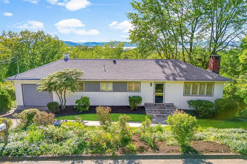 19 Meadowbrook Drive Ossining NY 10562