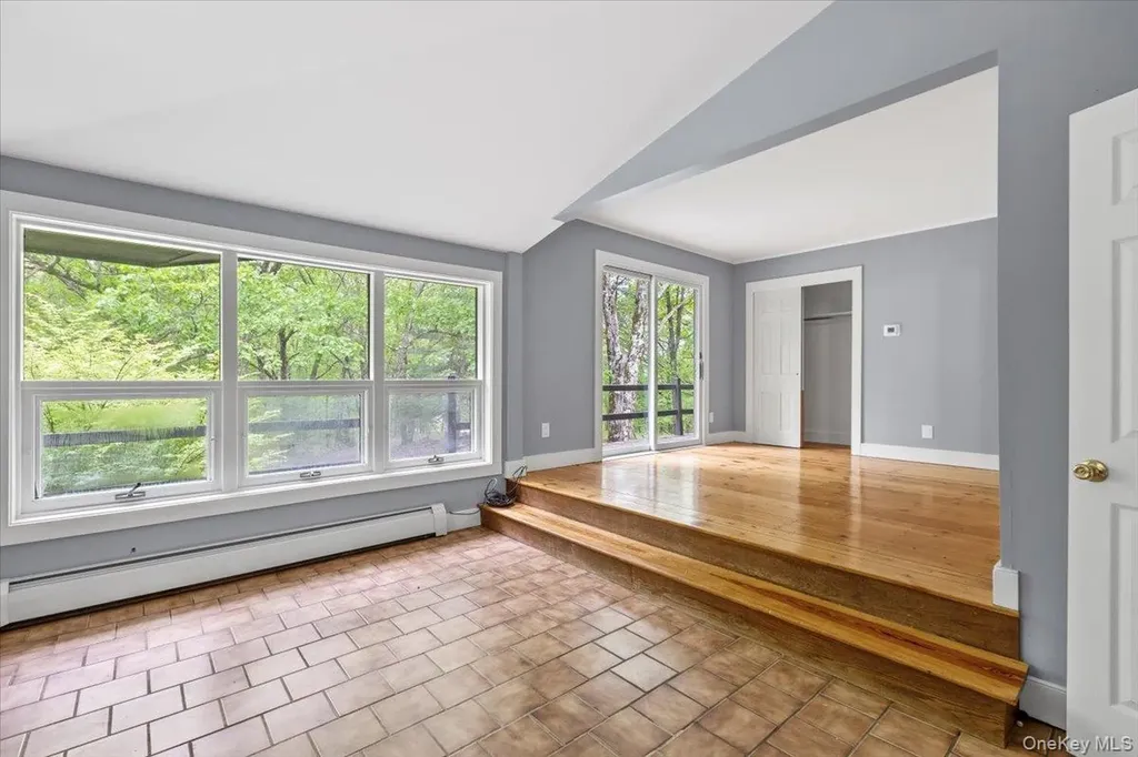 100 Schnackenberg Road Call Listing Agent NY 12075