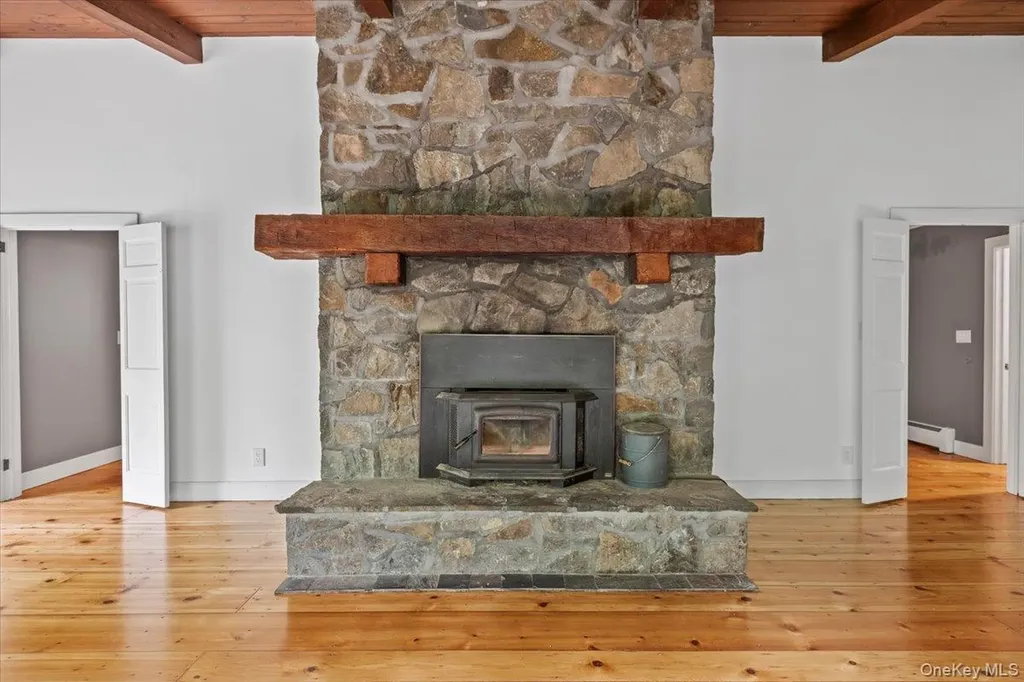 100 Schnackenberg Road Call Listing Agent NY 12075