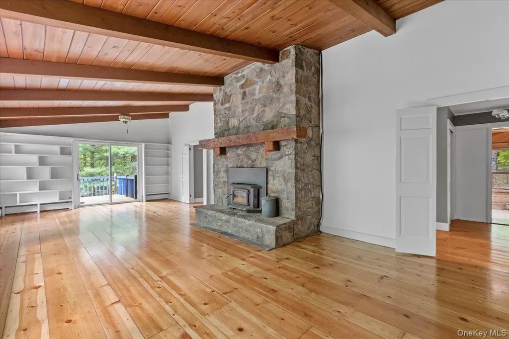 100 Schnackenberg Road Call Listing Agent NY 12075