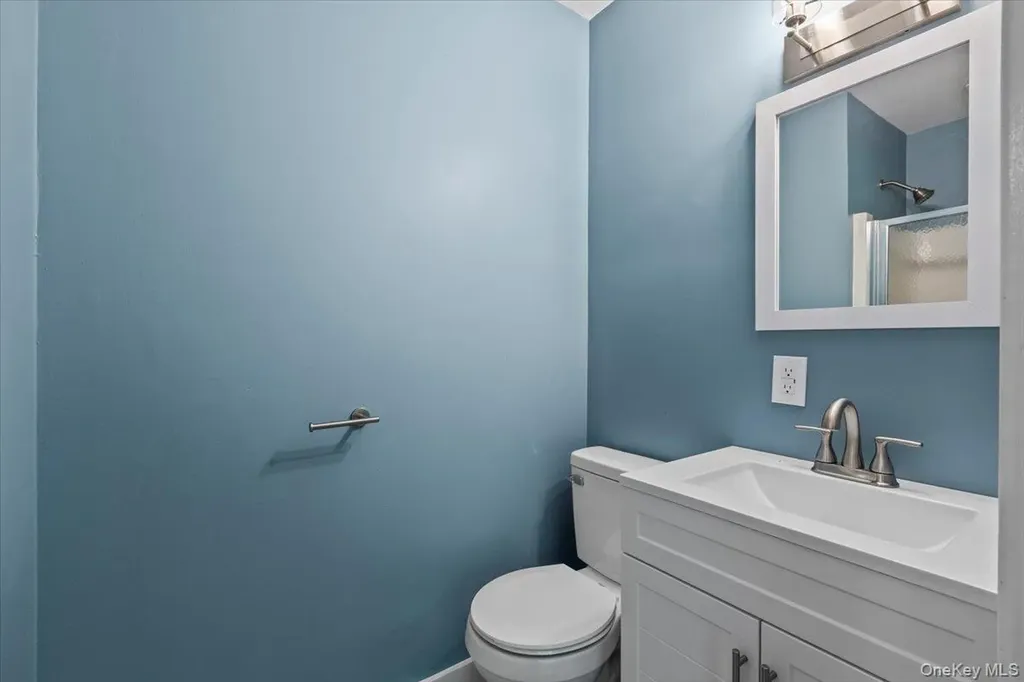 100 Schnackenberg Road Call Listing Agent NY 12075