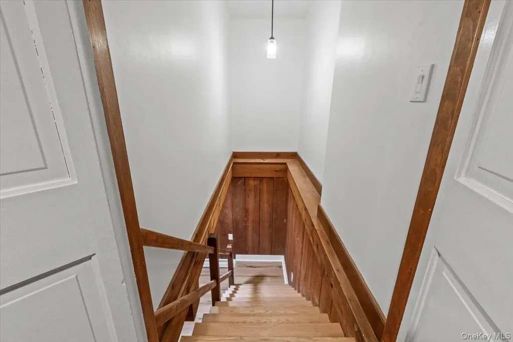 100 Schnackenberg Road Call Listing Agent NY 12075