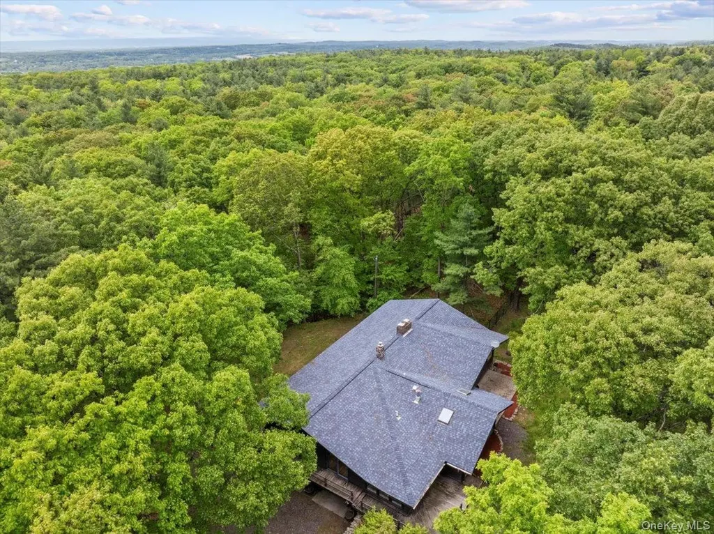 100 Schnackenberg Road Call Listing Agent NY 12075