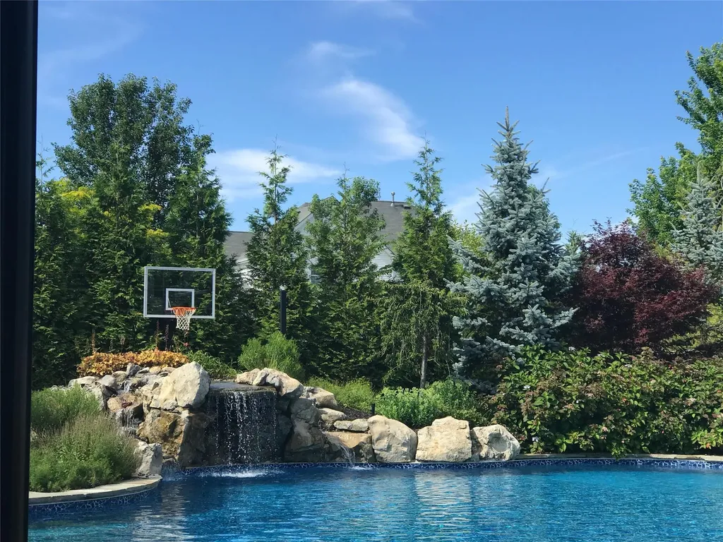 22 Monticello Drive Shoreham NY 11786