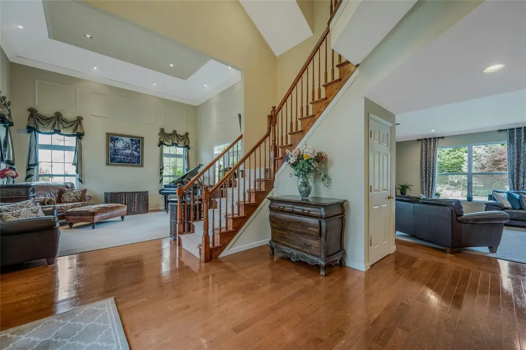22 Monticello Drive Shoreham NY 11786