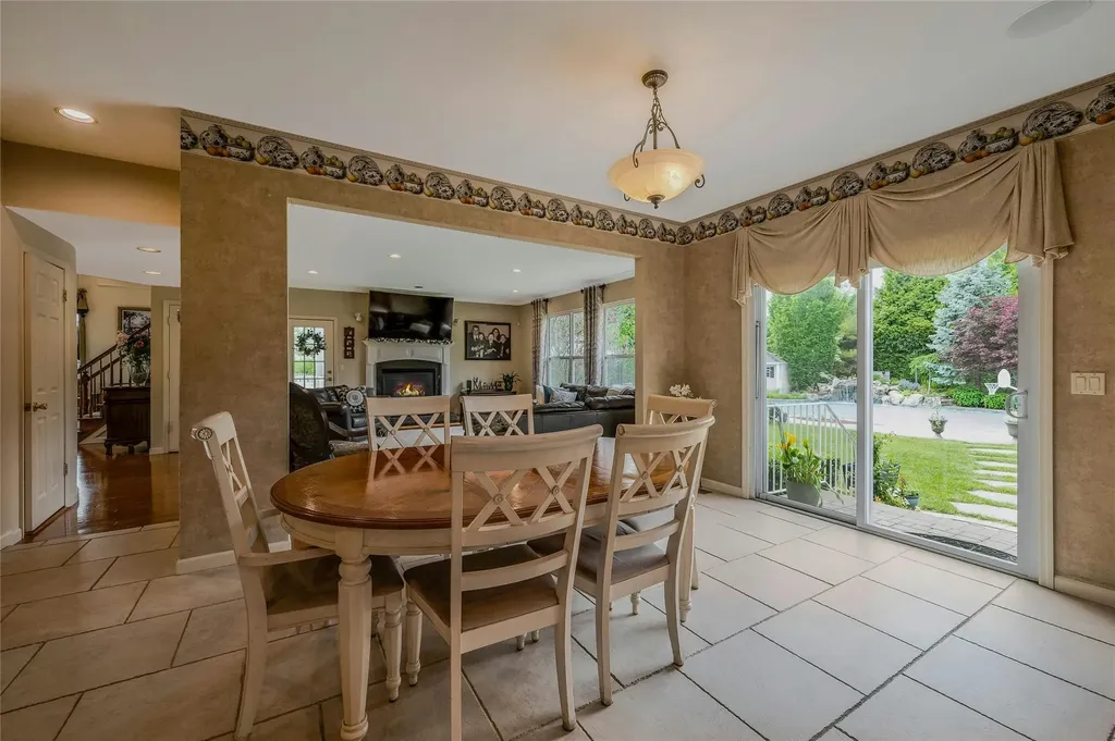 22 Monticello Drive Shoreham NY 11786