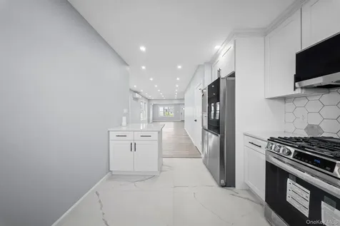 6916 Almeda Avenue Arverne NY 11692