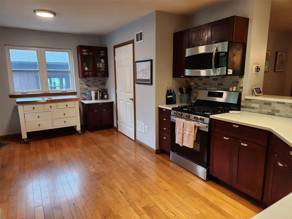182 Ledge Road Kingston NY 12401
