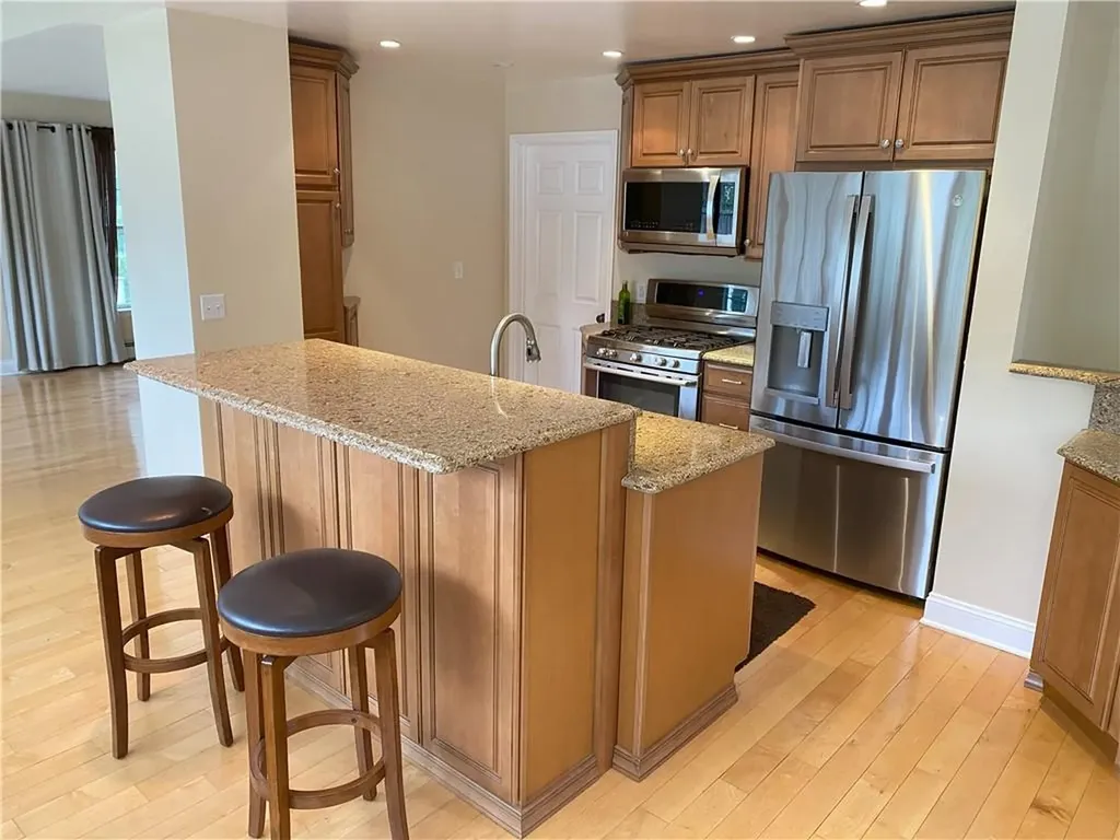 46 Central Drive Nanuet NY 10954