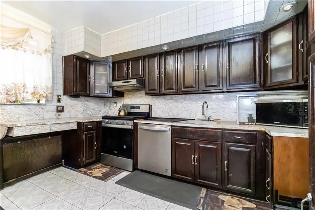 1540 E 45th Street Brooklyn NY 11234
