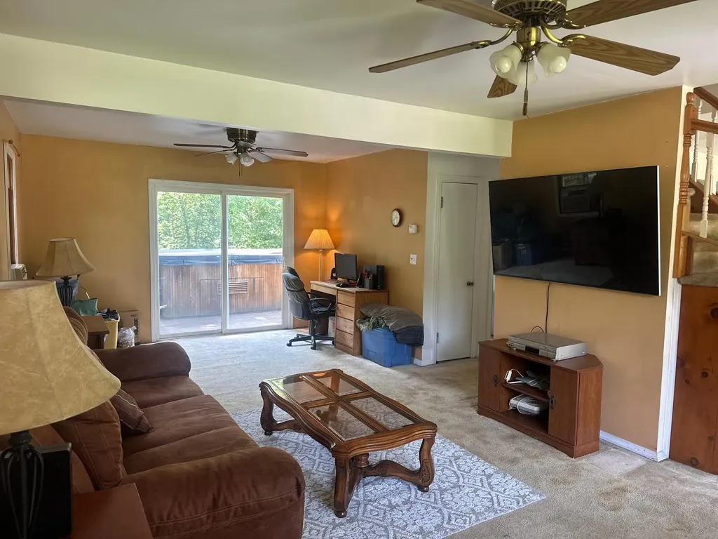 95 Smithtown Road Fishkill NY 12524