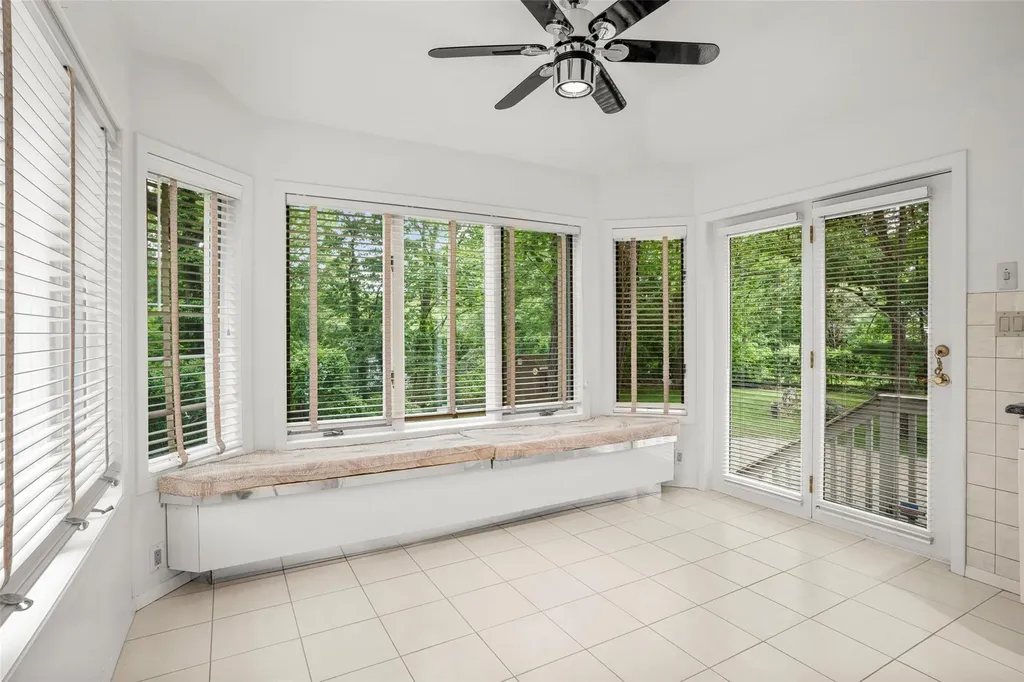 243 Robert Drive New Rochelle NY 10804