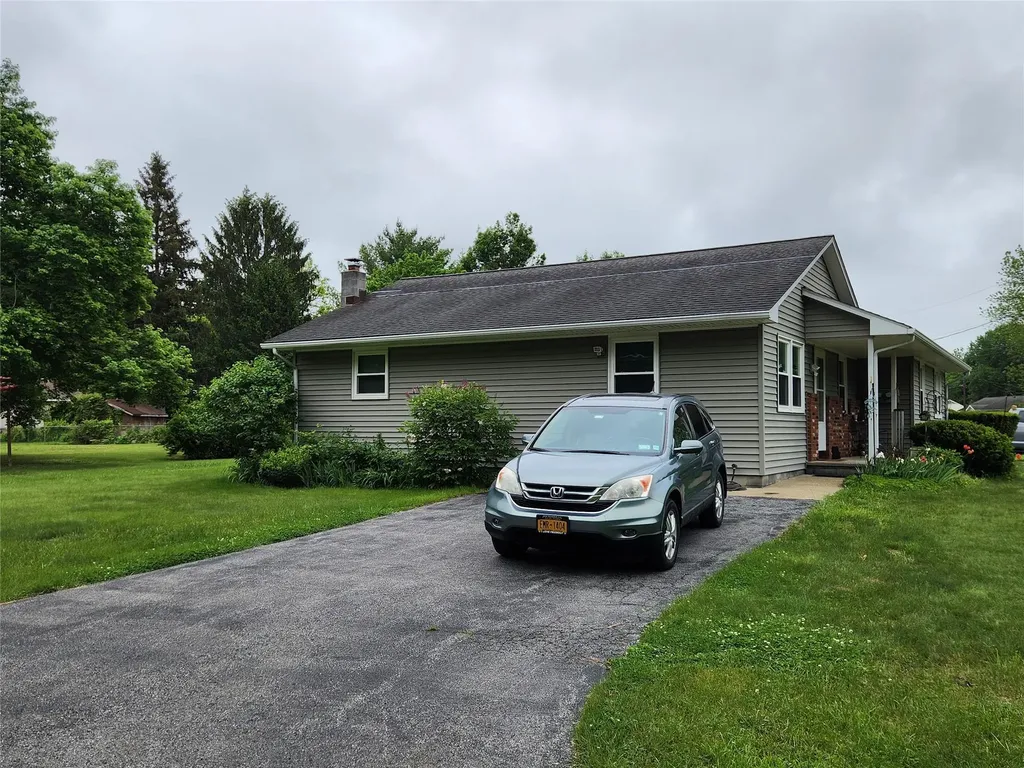 48 Jefferson Road Red Hook NY 12571