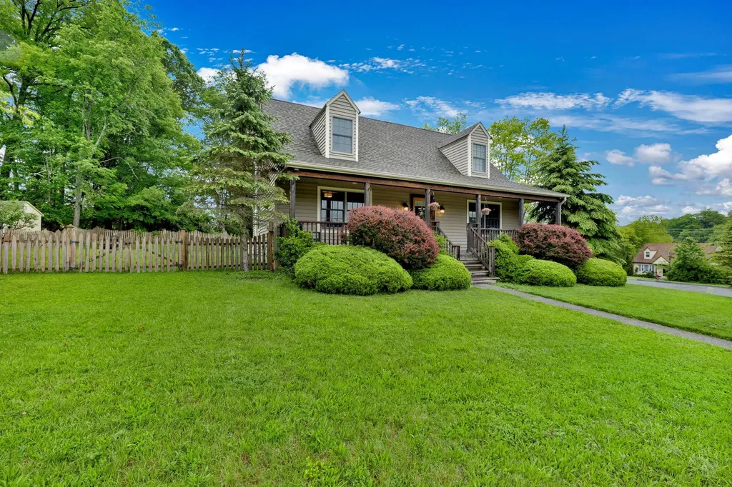 13 Hidden View Drive Walden NY 12586