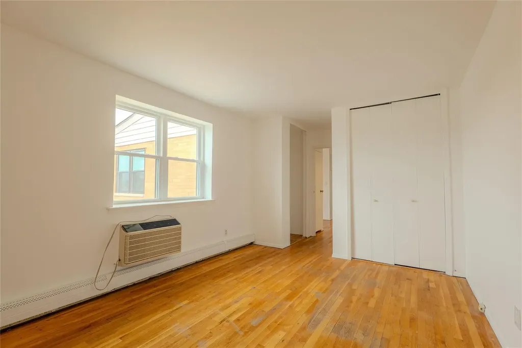 8 Florence Avenue Freeport NY 11520