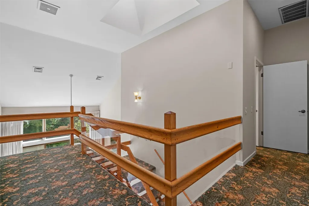 6 Chippewa Court Suffern NY 10901