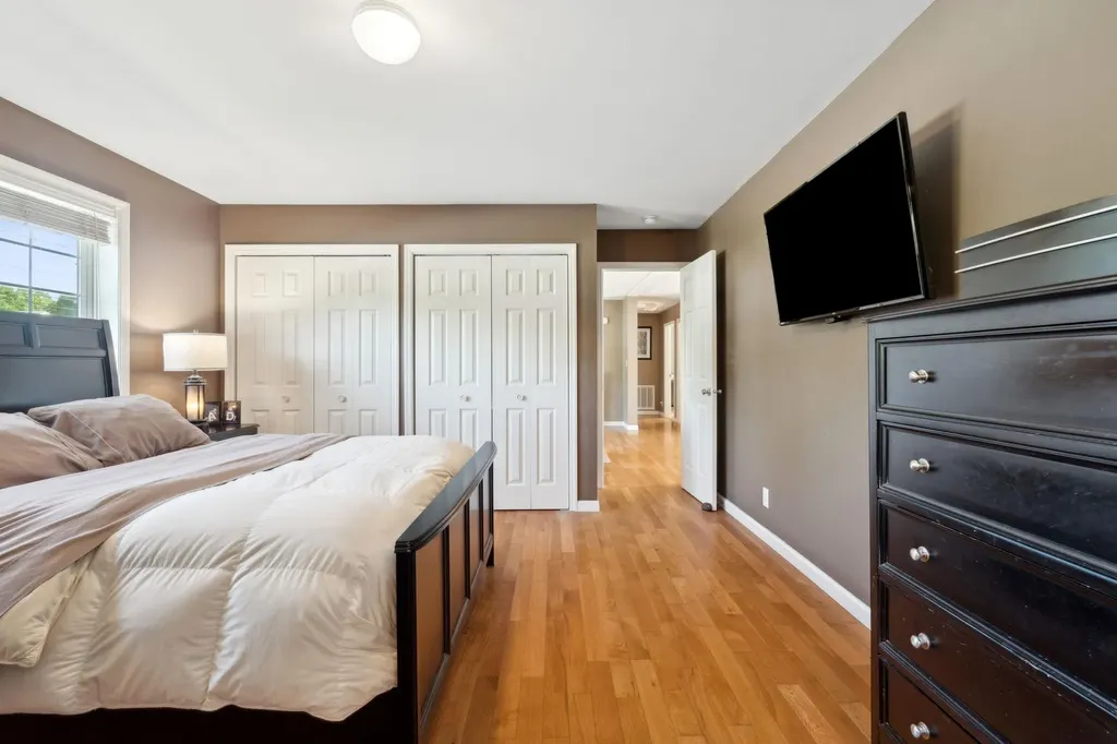 19 Edgewood Drive Saugerties NY 12477